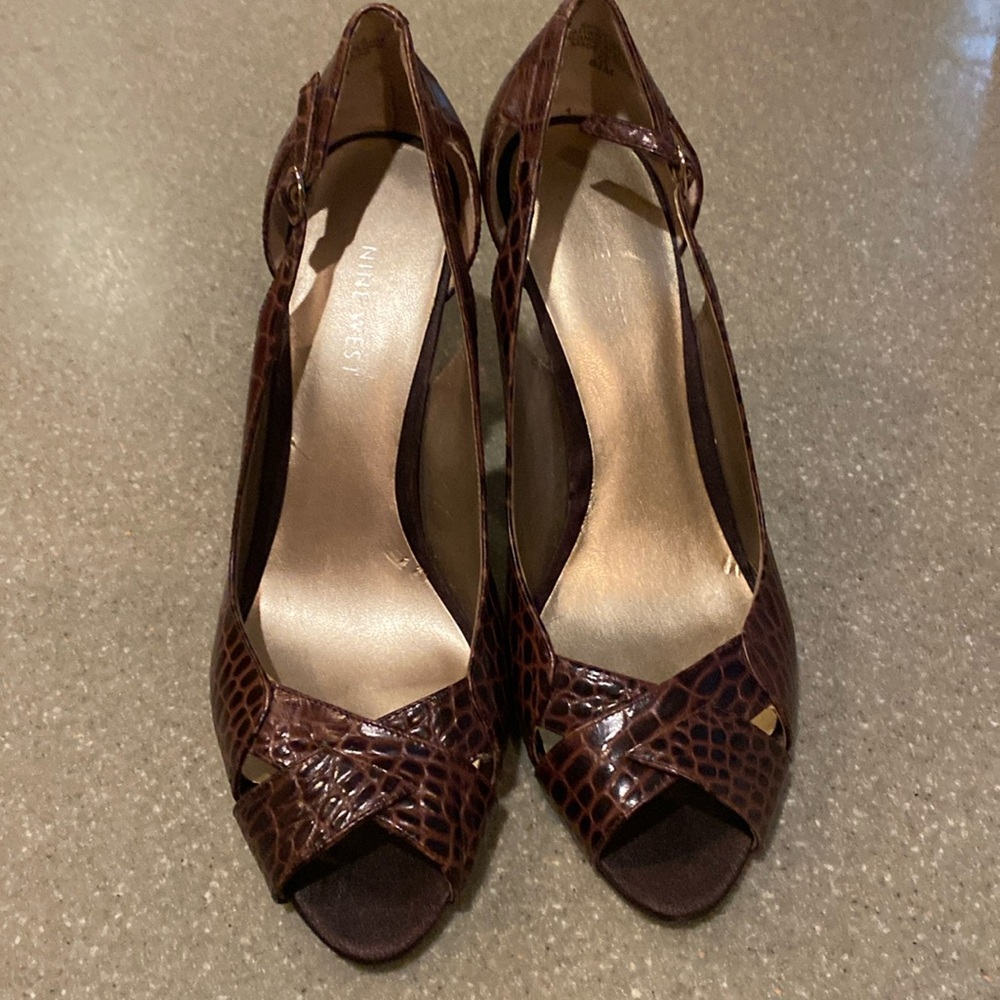 Nine West Brown Snake Skin Peep Toe Heels 8.5M EUC